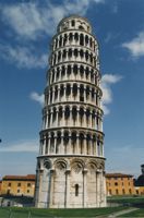Operazioni di carattere conoscitivo, progettazione esecutiva e realizzazione degli interventi sulla Torre di Pisa : indagini strutturali sulla torre di Pisa, Comitato per gli interventi di consolidamento e restauro della Torre di Pisa