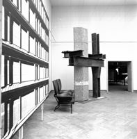 [Venezia : XXXIV Biennale : allestimento e opere di Carlo Scarpa e Franco Albini nel Padiglione Italia]