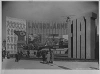 [Milano : fiera campionaria : allestimento del Padiglione Fiat "Lavoro e Armi"], Cesare Scoccimarro